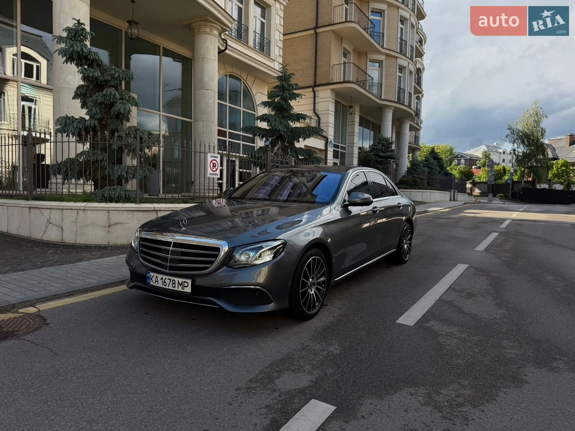 2016 Mercedes-Benz E-klasse - мініатюра 2