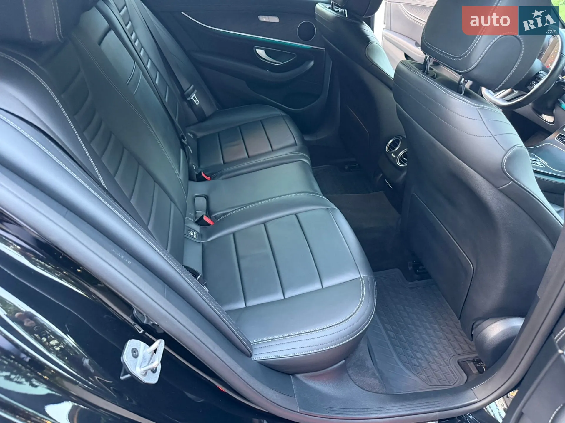 2020 Mercedes-Benz E-klasse - мініатюра 37