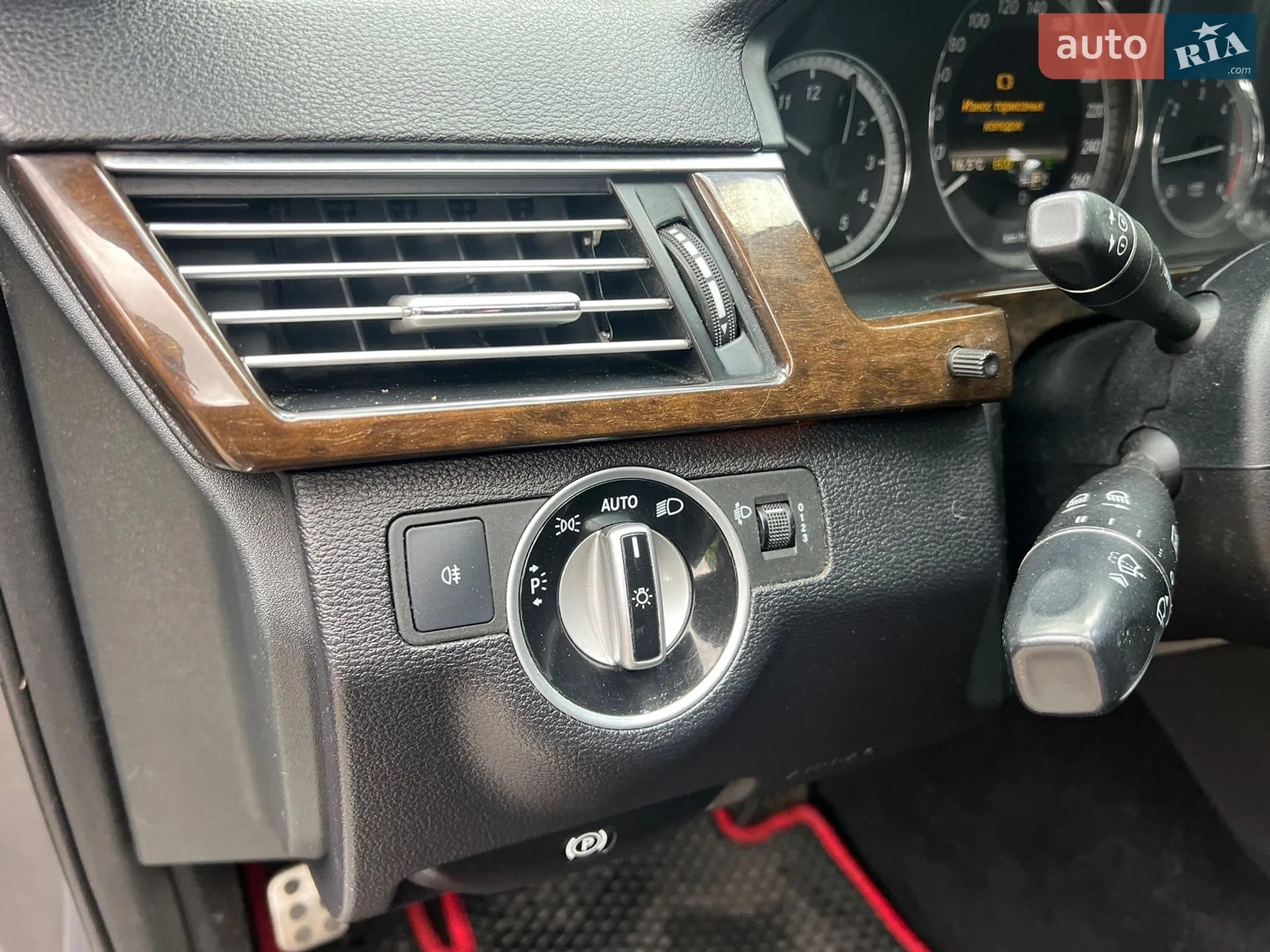 2012 Mercedes-Benz E-klasse - мініатюра 7