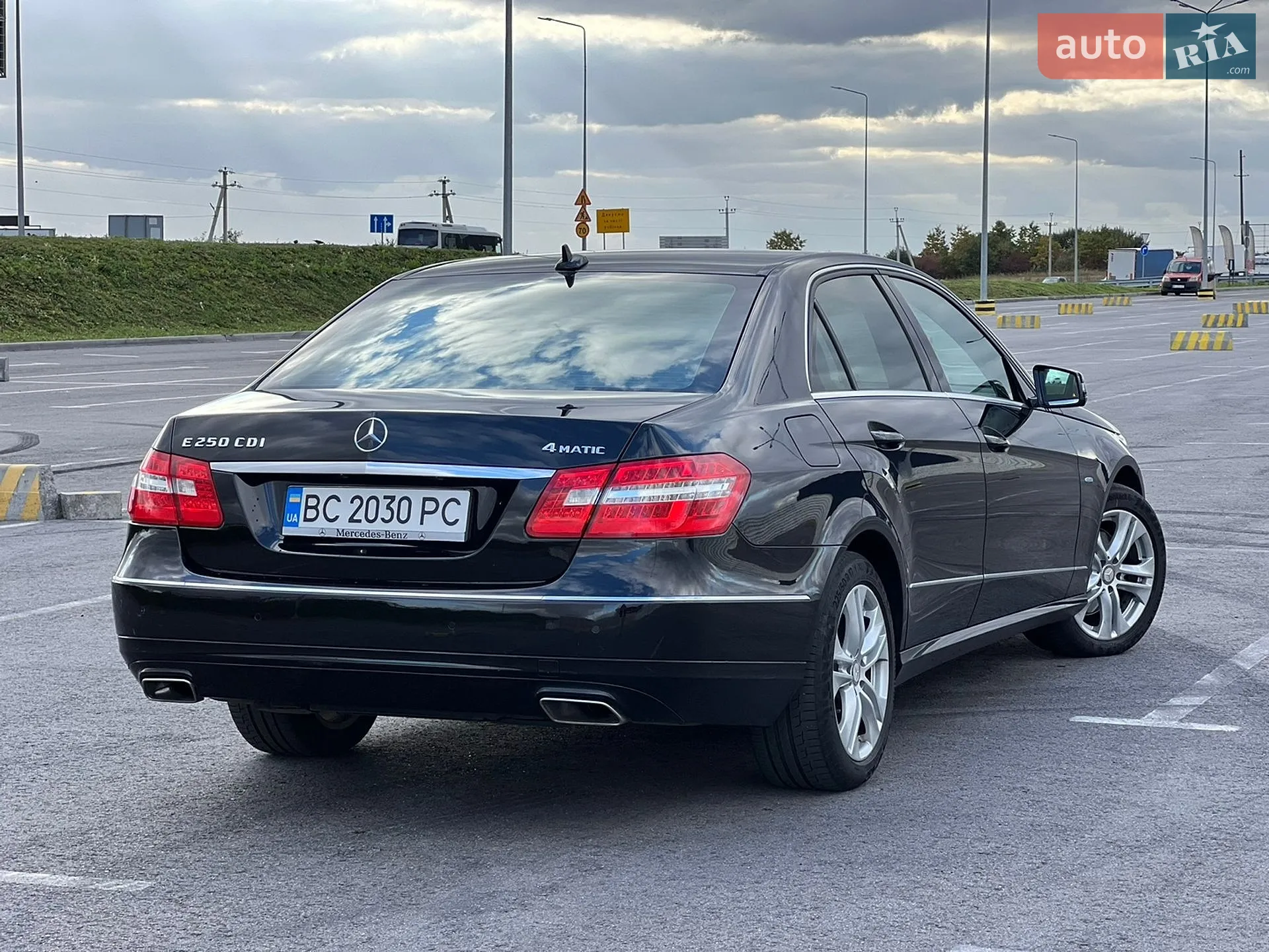2011 Mercedes-Benz E-klasse - мініатюра 7