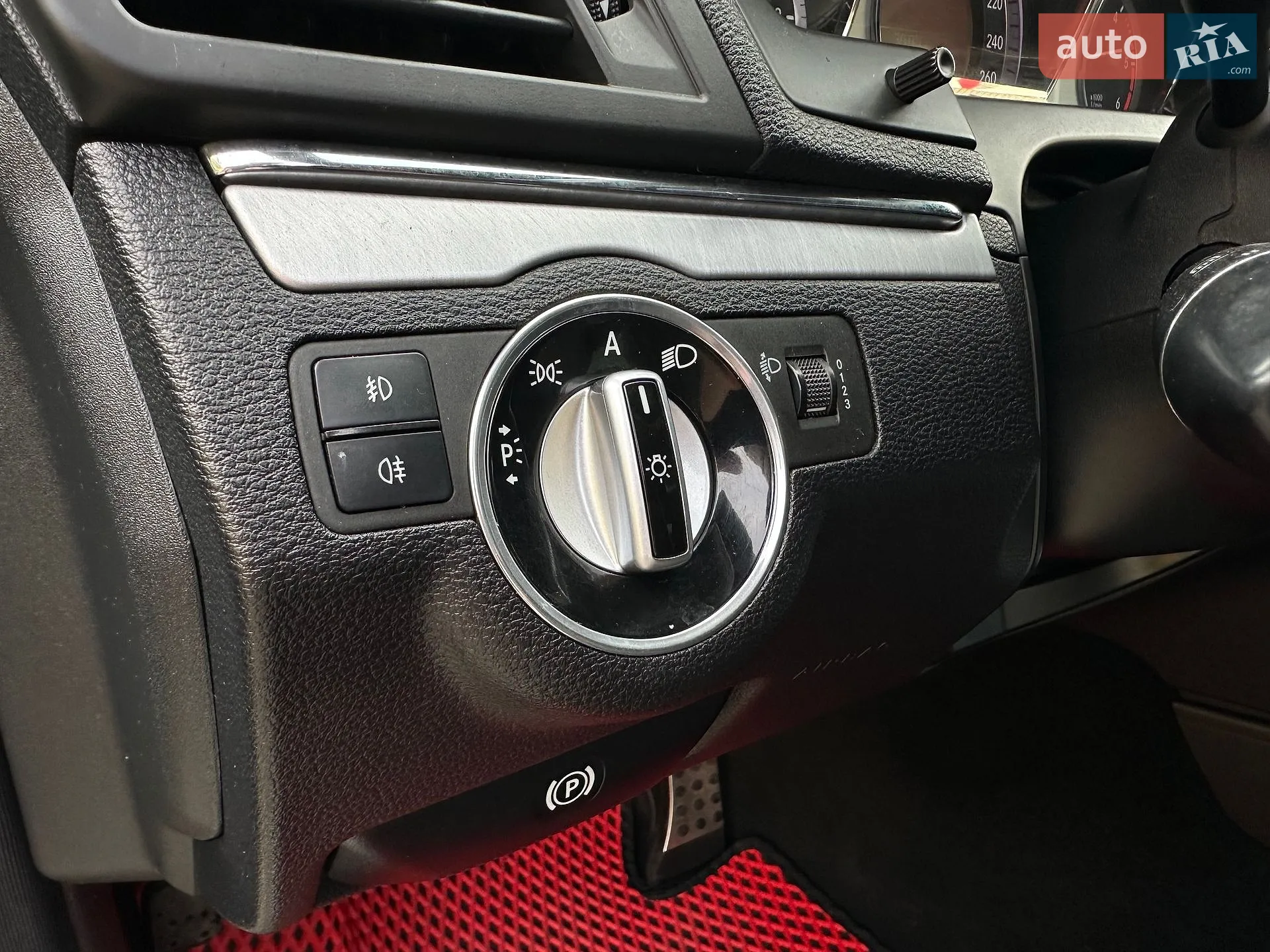 2010 Mercedes-Benz E-klasse - мініатюра 14