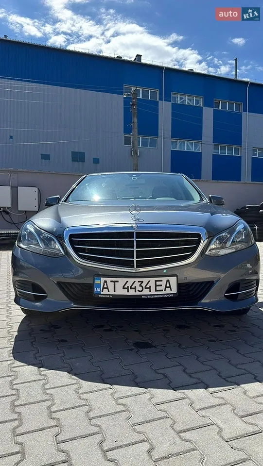 2013 Mercedes-Benz E-klasse - мініатюра 20