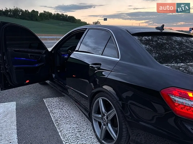 Mercedes-Benz E Class 2011 VIN WDD2120031A453474 фото оголошення 2 з 47
