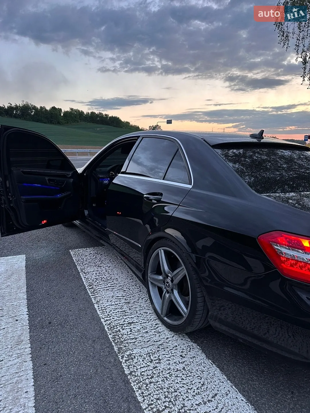 2011 Mercedes-Benz E-klasse - мініатюра 2