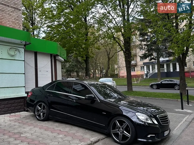 Mercedes-Benz E Class 2011 VIN WDD2120031A453474 фото оголошення 7 з 47
