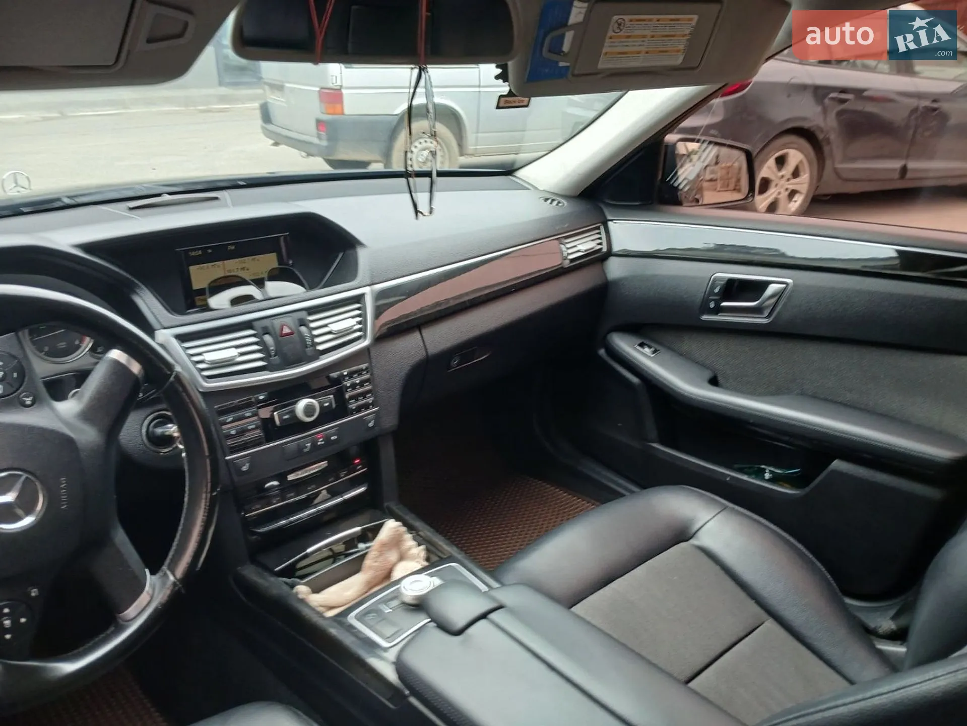 2012 Mercedes-Benz E-klasse - мініатюра 10