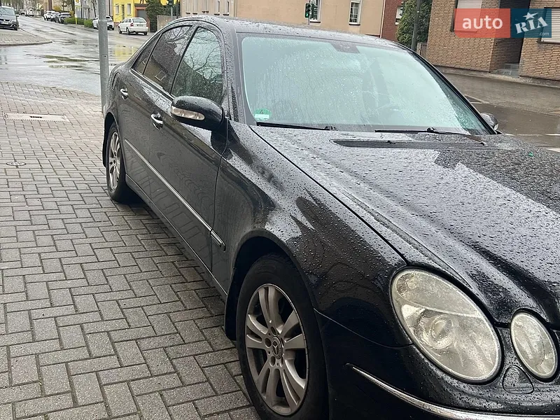 Mercedes-Benz E-Class 2005 VIN WDB2110421A749534 фото оголошення 16 з 54