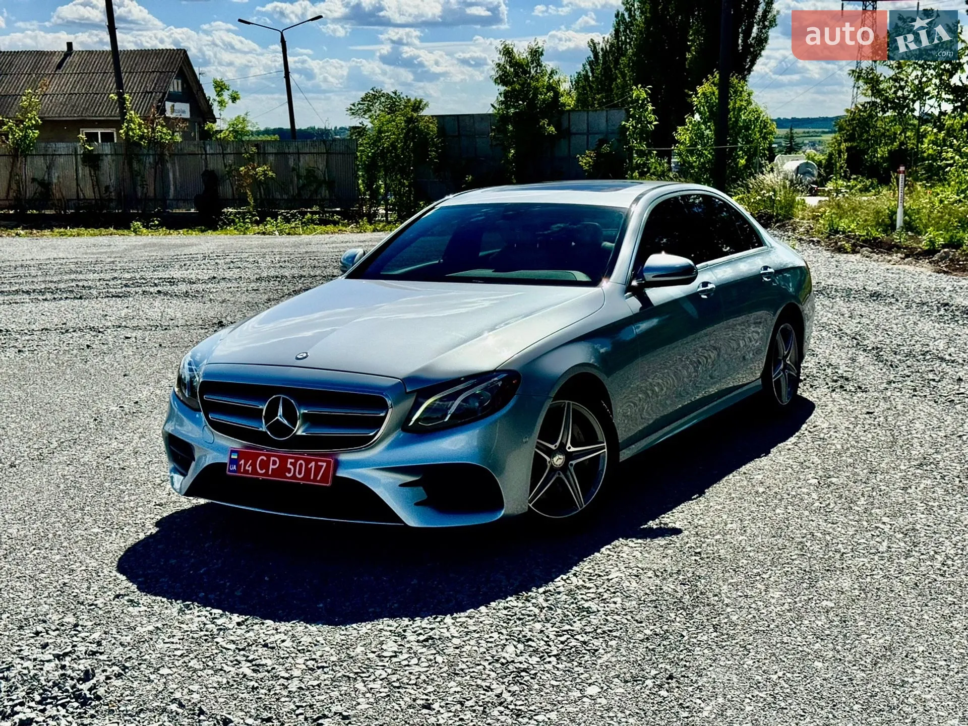 2016 Mercedes-Benz E-klasse - фото 1