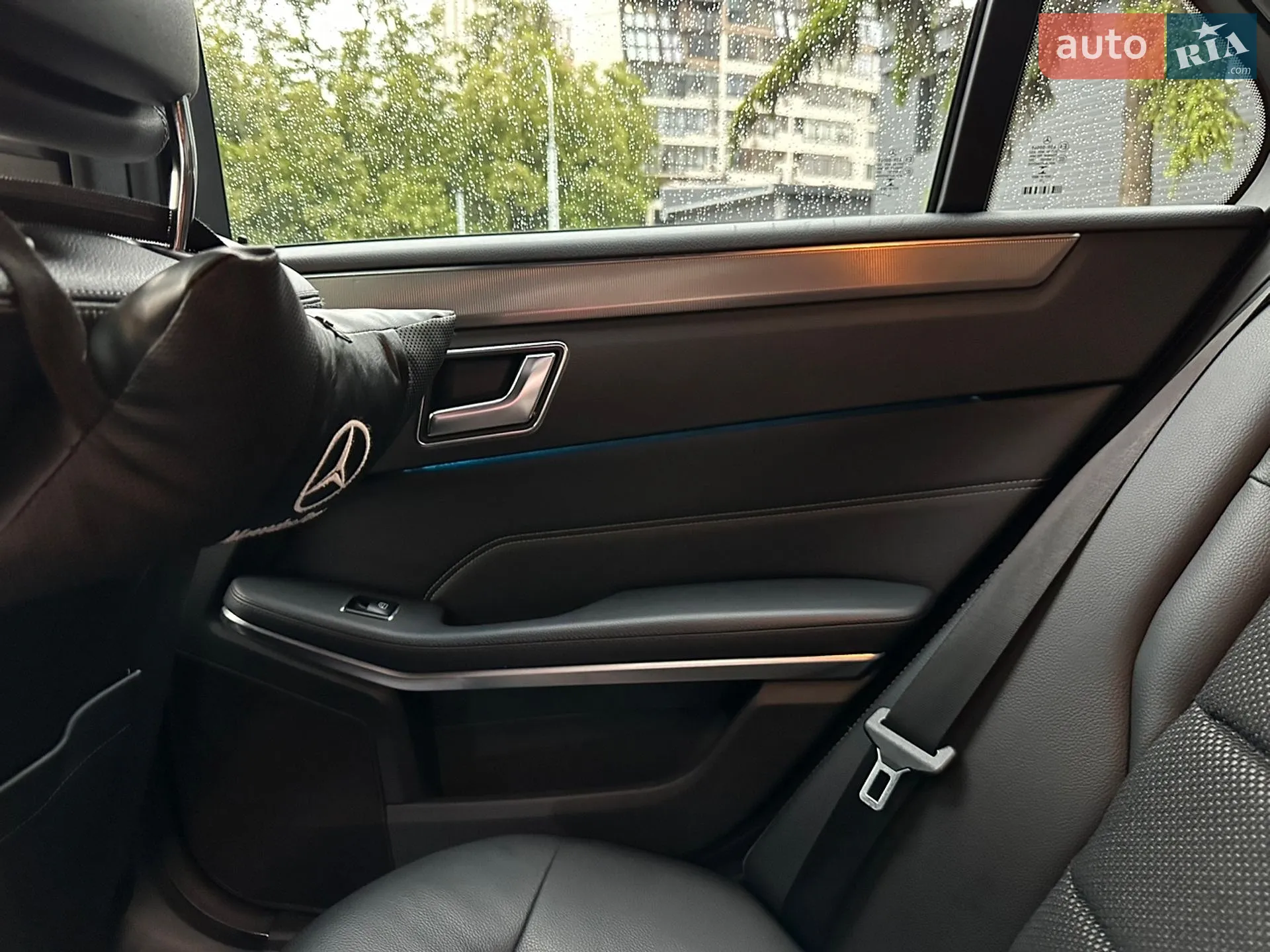 2015 Mercedes-Benz E-klasse - мініатюра 23