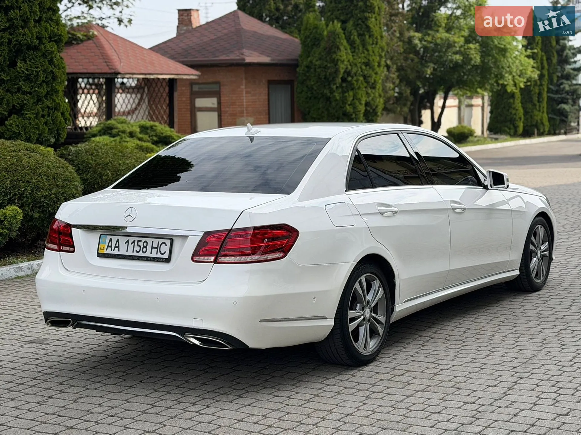 2013 Mercedes-Benz E-klasse - мініатюра 7