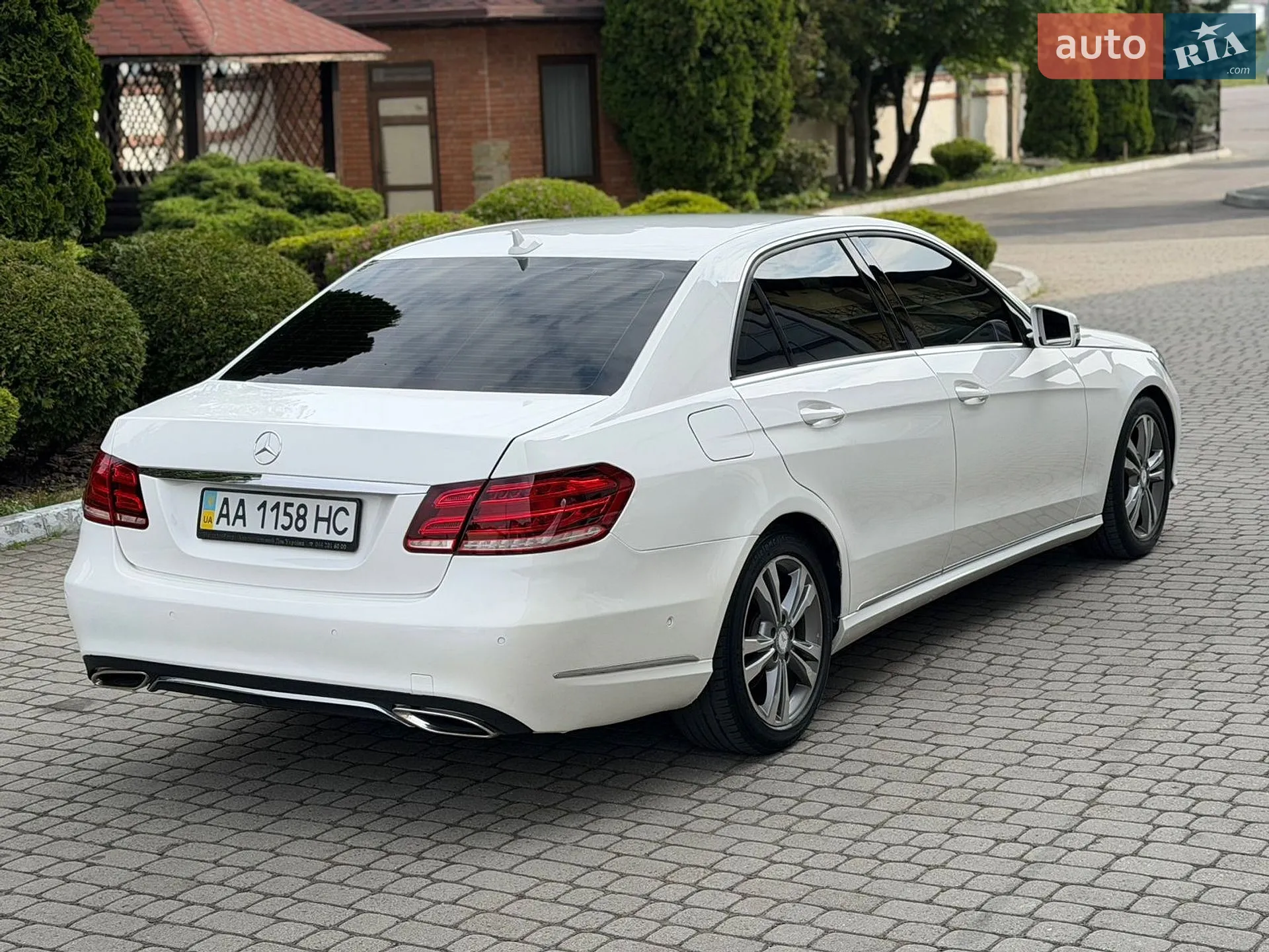 2013 Mercedes-Benz E-klasse - мініатюра 11