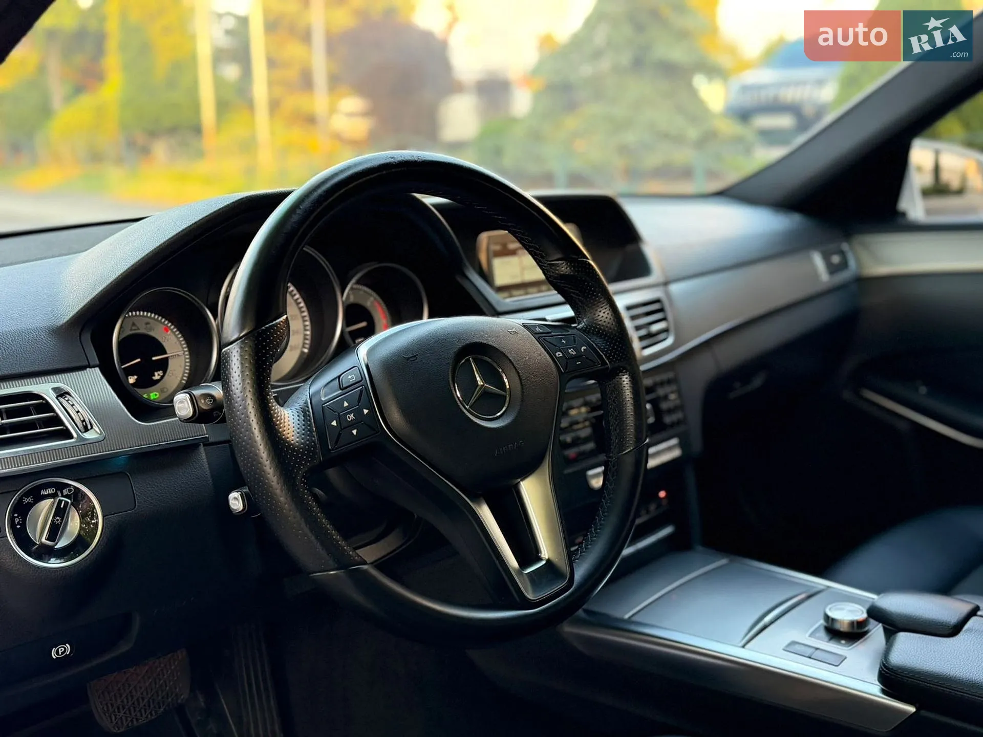 2013 Mercedes-Benz E-klasse - мініатюра 16