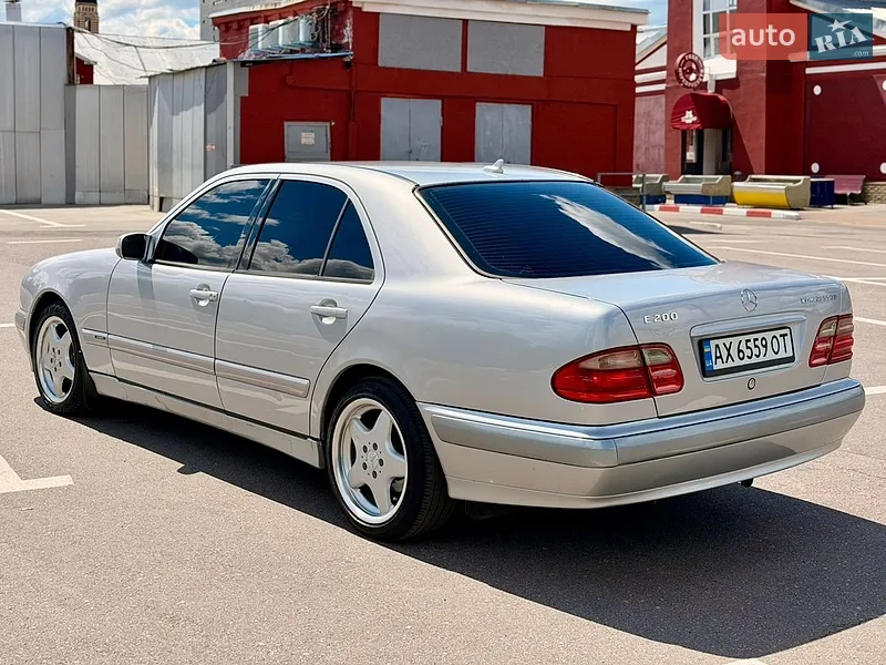 Mercedes-Benz E-Class 2001 VIN WDB2100481B379519 фото оголошення 9 з 78