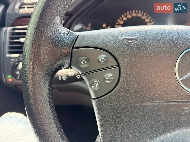 Mercedes-Benz E-Class 2001 VIN WDB2100481B379519 фото оголошення 44 з 78