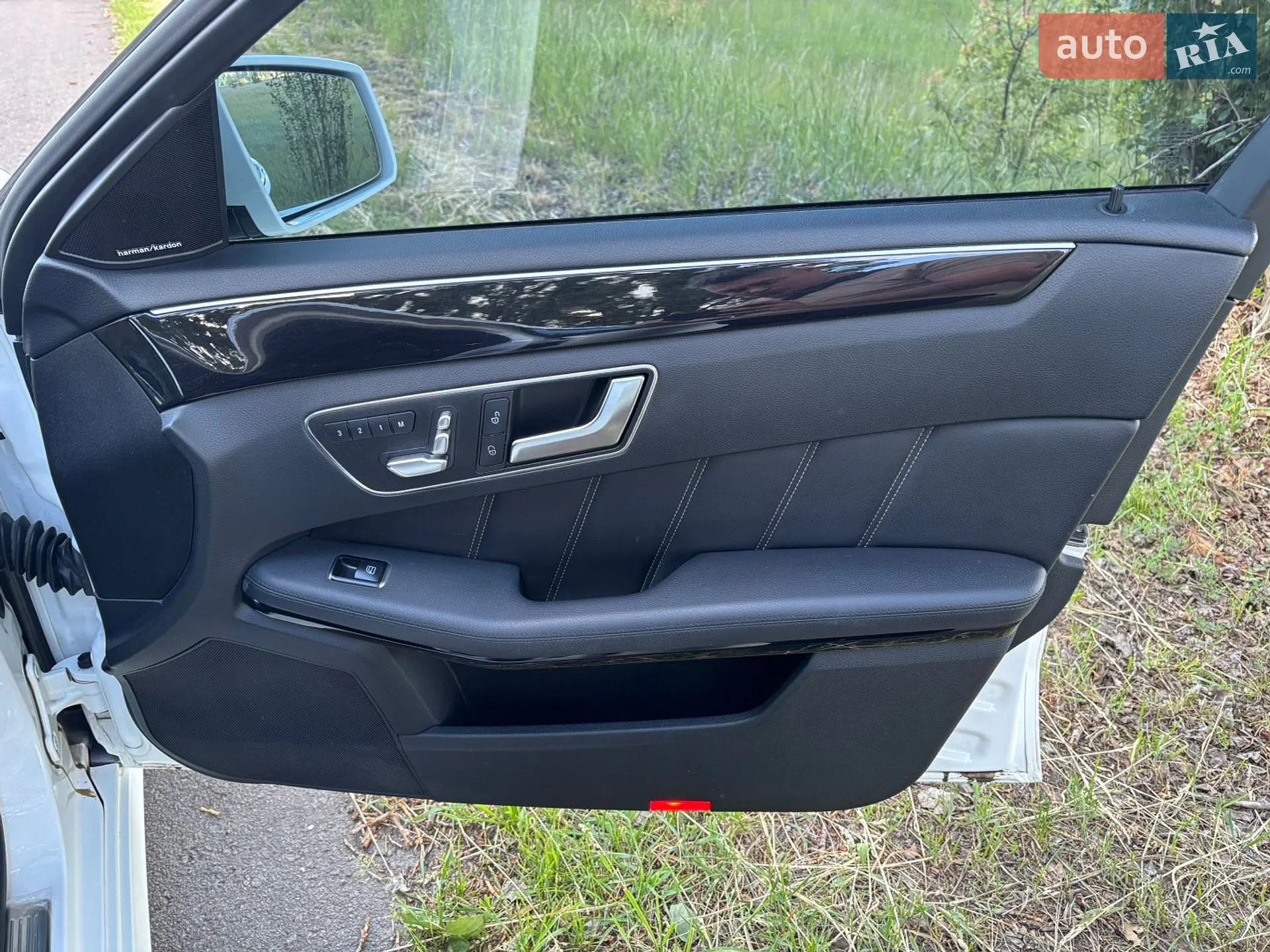 2015 Mercedes-Benz E-klasse - мініатюра 32