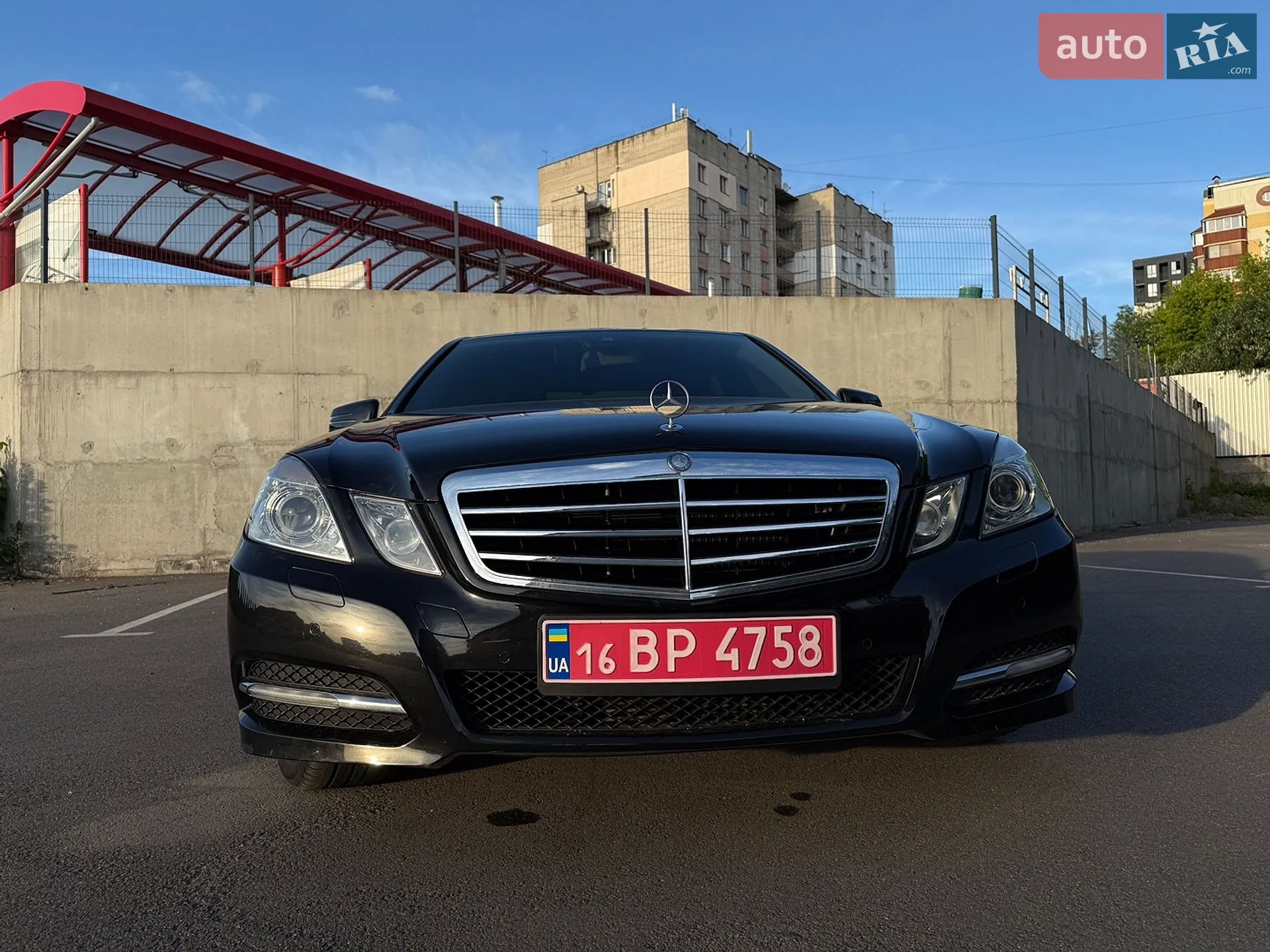 2012 Mercedes-Benz E-klasse - фото 1