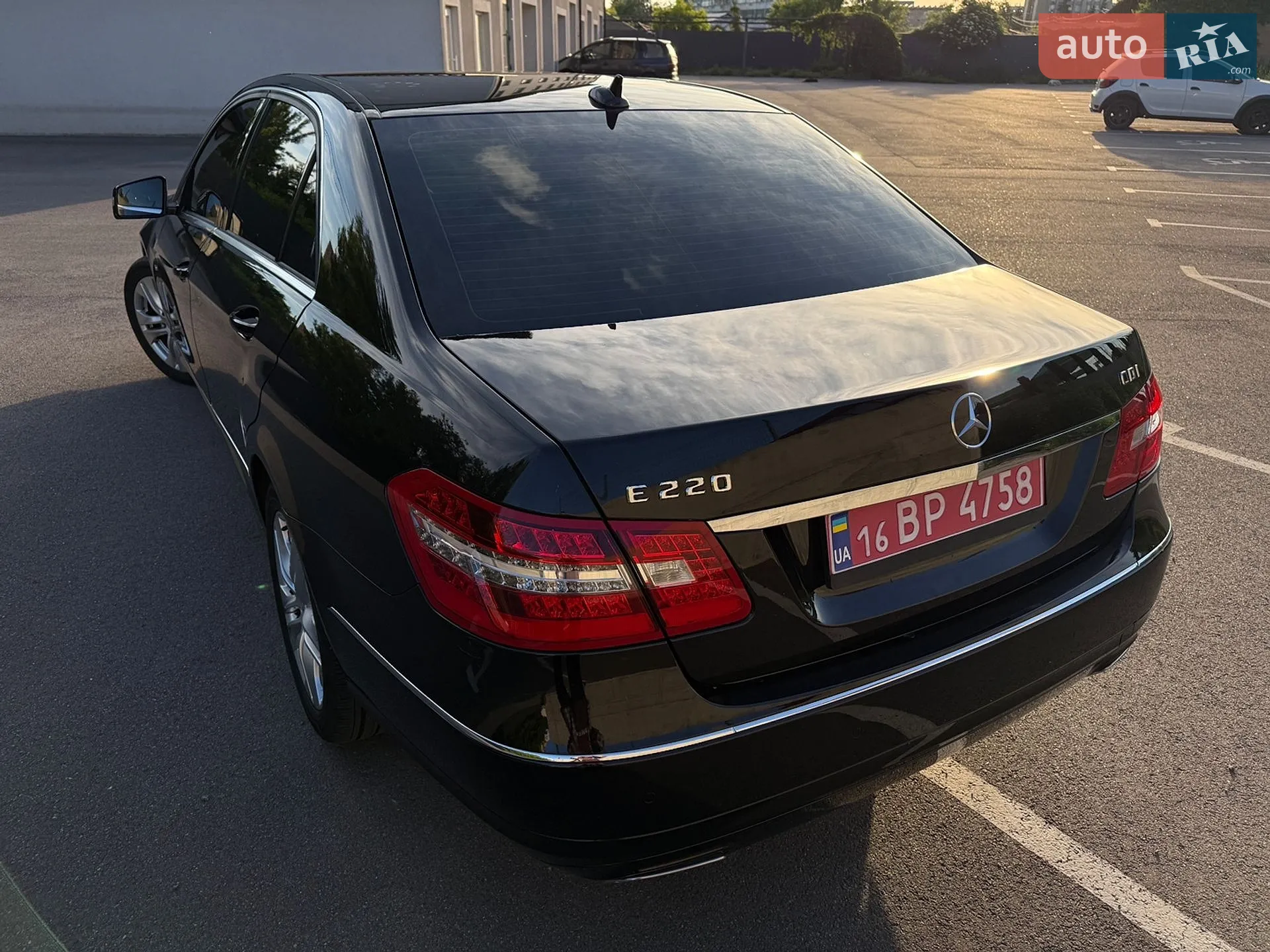 2012 Mercedes-Benz E-klasse - мініатюра 5