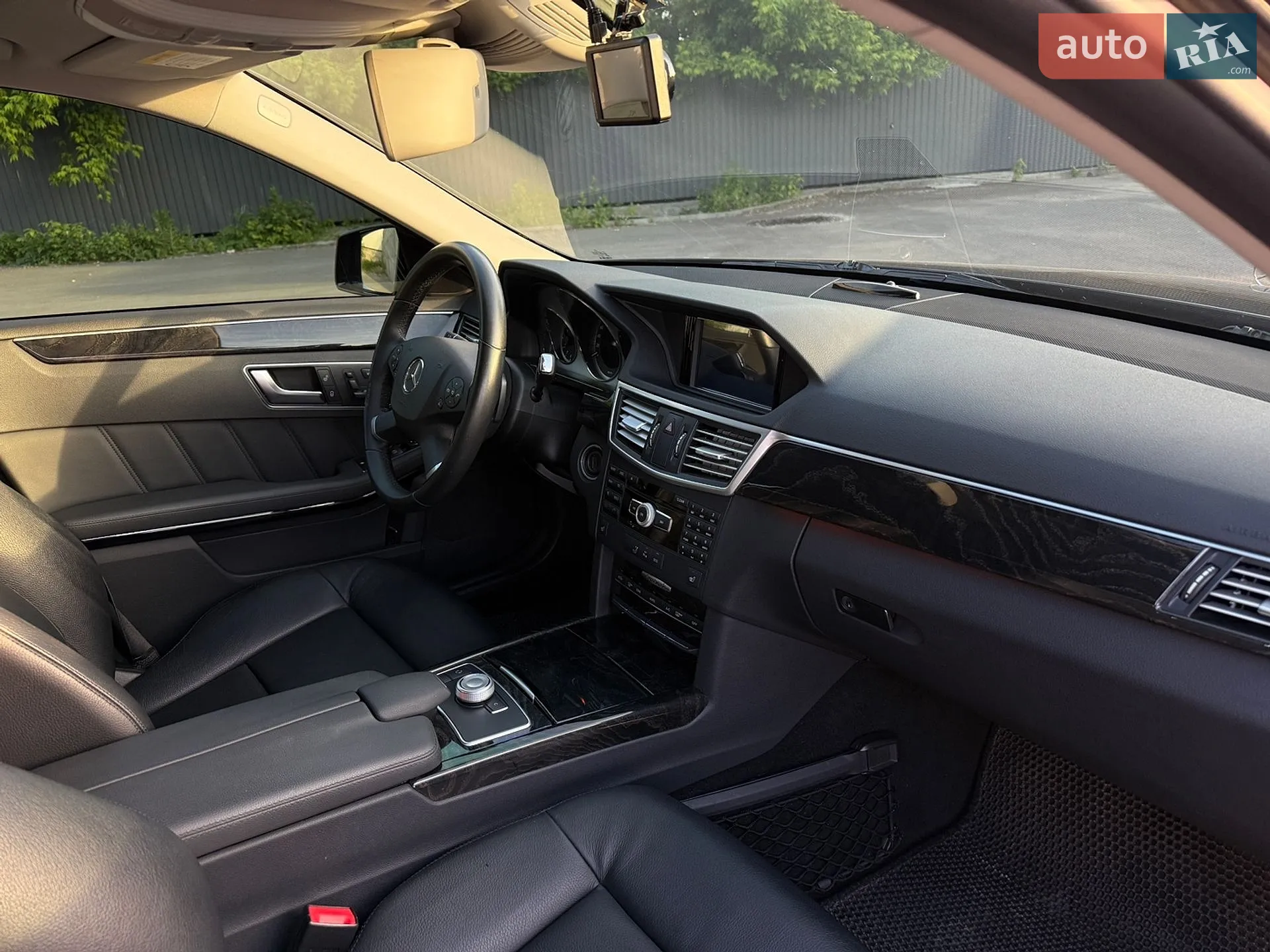 2012 Mercedes-Benz E-klasse - мініатюра 10
