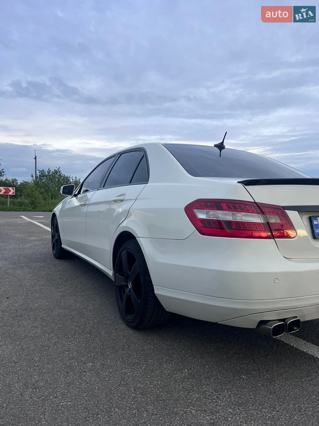 2011 Mercedes-Benz E-klasse - мініатюра 13