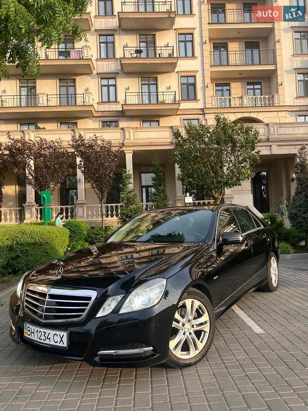 2010 Mercedes-Benz E-klasse - мініатюра 2