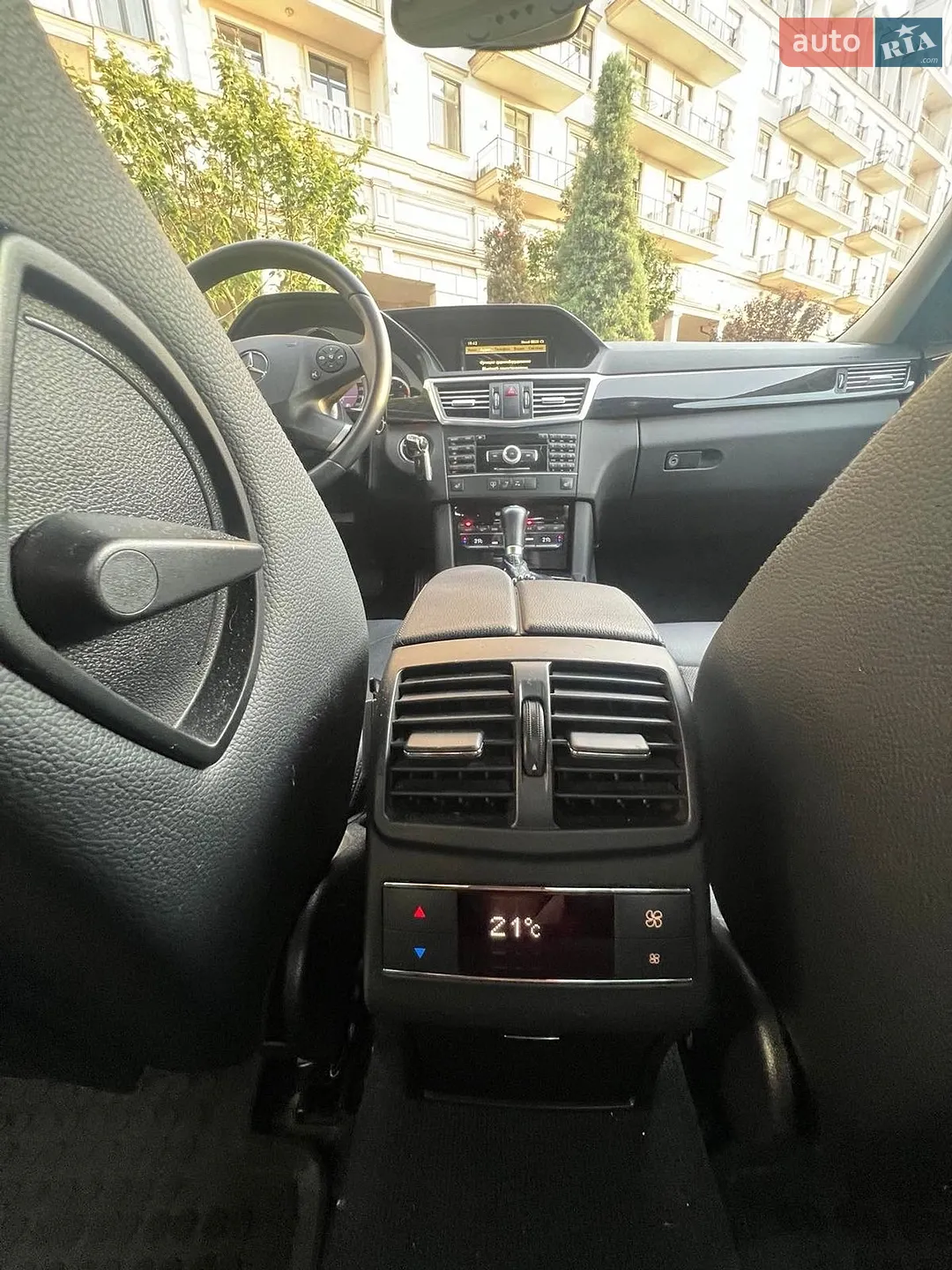 2010 Mercedes-Benz E-klasse - мініатюра 16