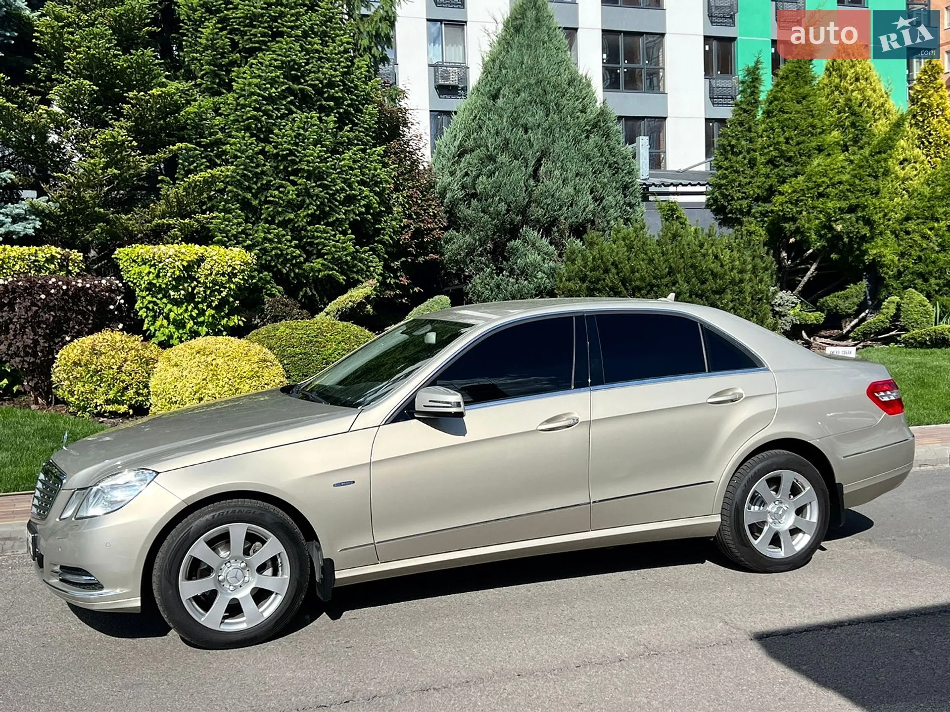 2011 Mercedes-Benz E-klasse - мініатюра 4