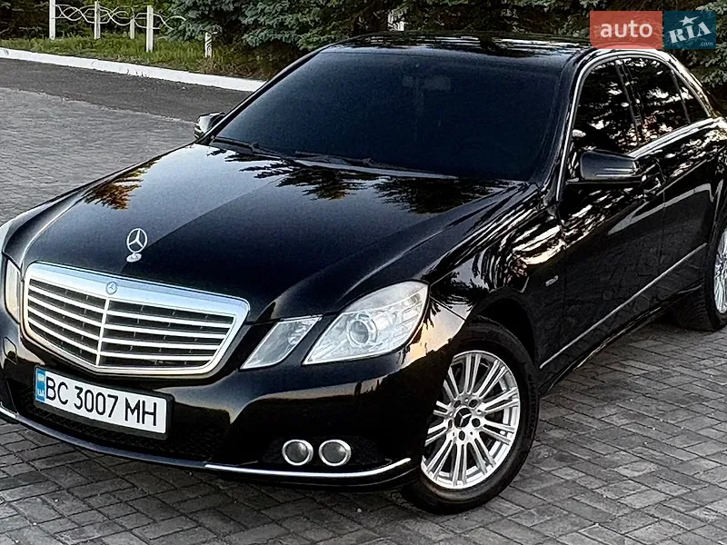 Mercedes-Benz E-Class 2009