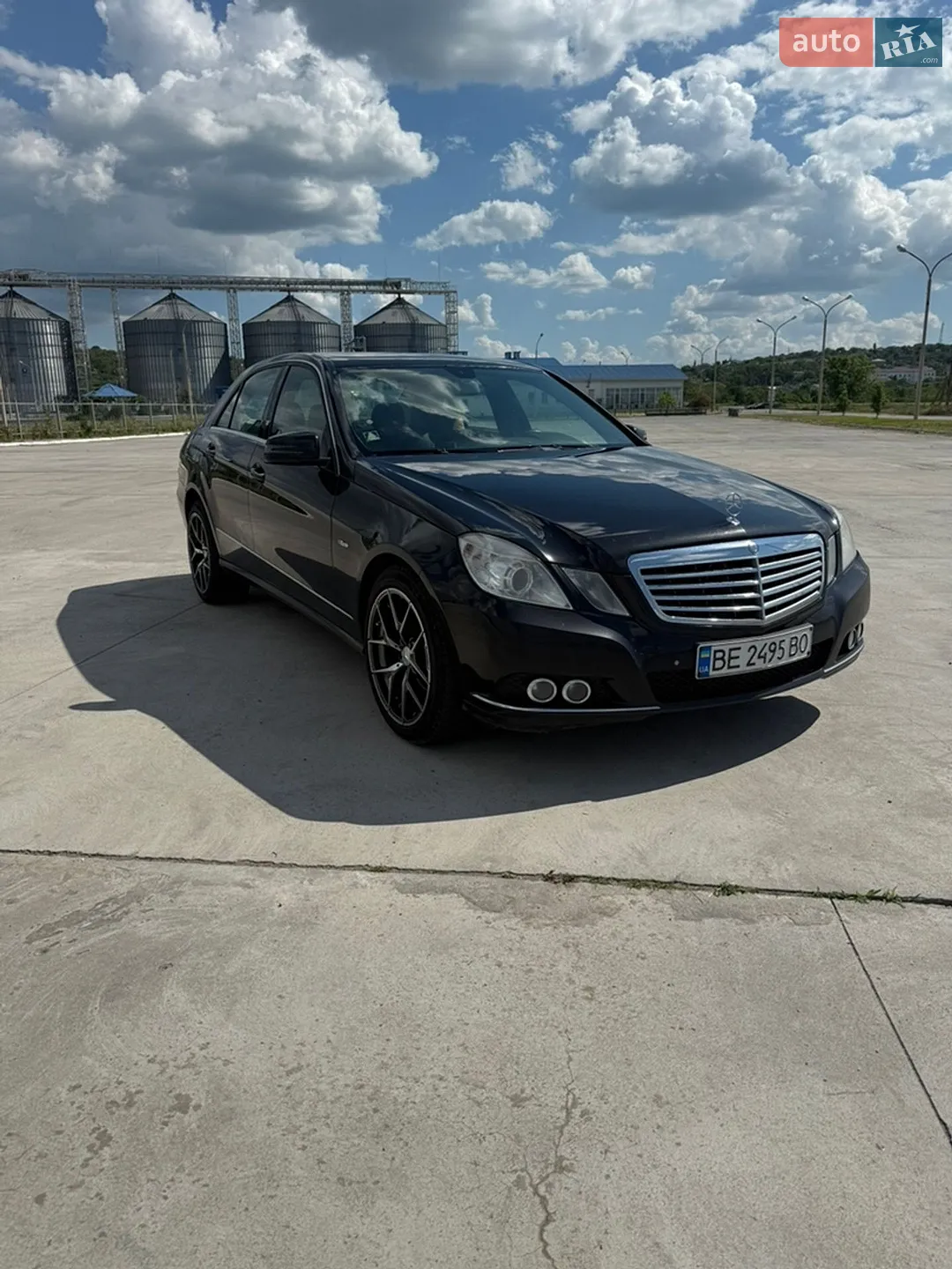 2010 Mercedes-Benz E-klasse - фото 1