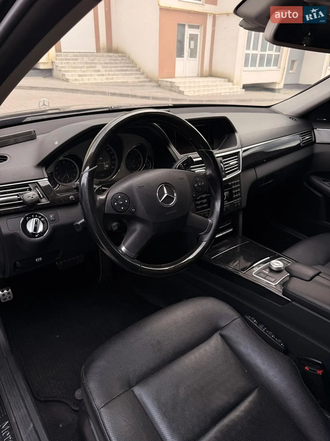 2010 Mercedes-Benz E-klasse - мініатюра 21