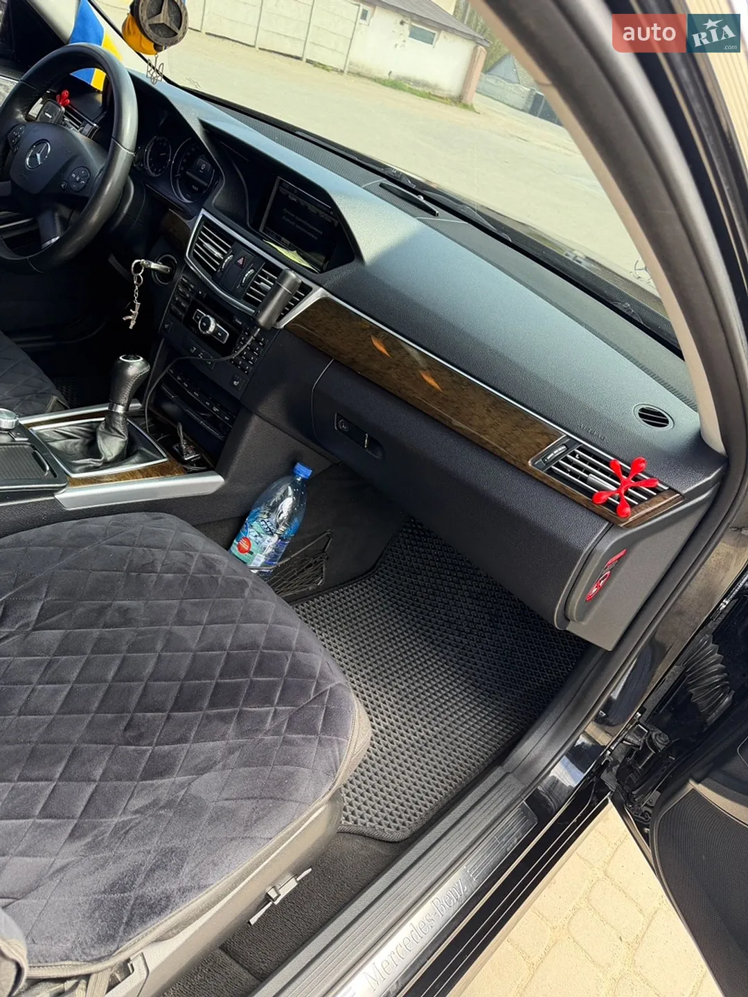 2012 Mercedes-Benz E-klasse - мініатюра 12