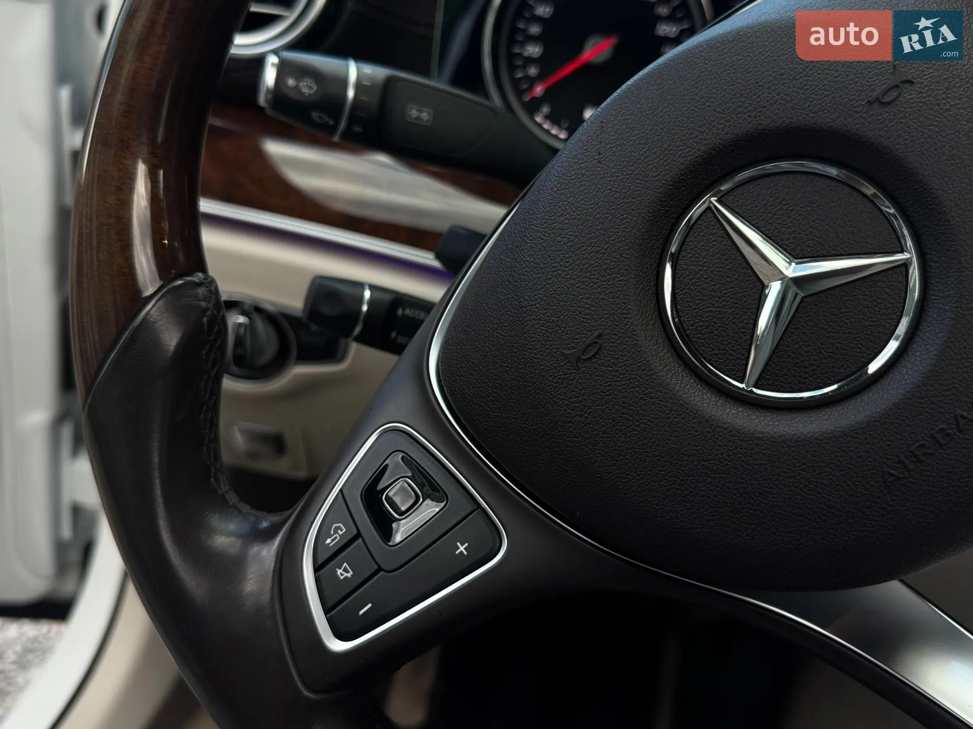 2017 Mercedes-Benz E-klasse - мініатюра 25