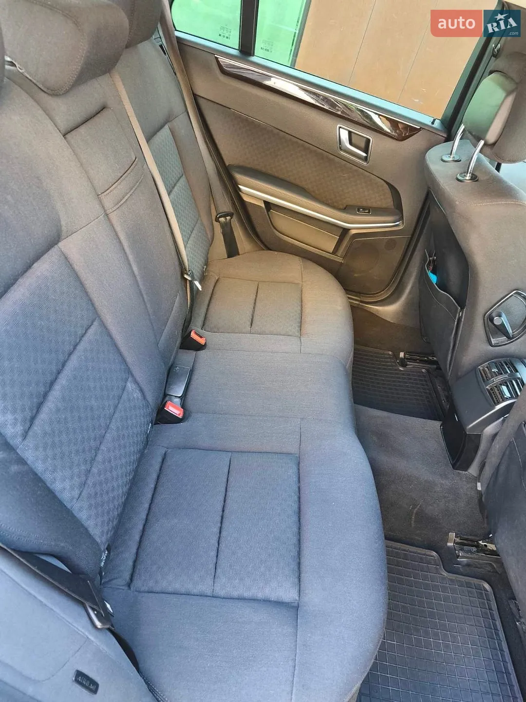 2011 Mercedes-Benz E-klasse - мініатюра 16