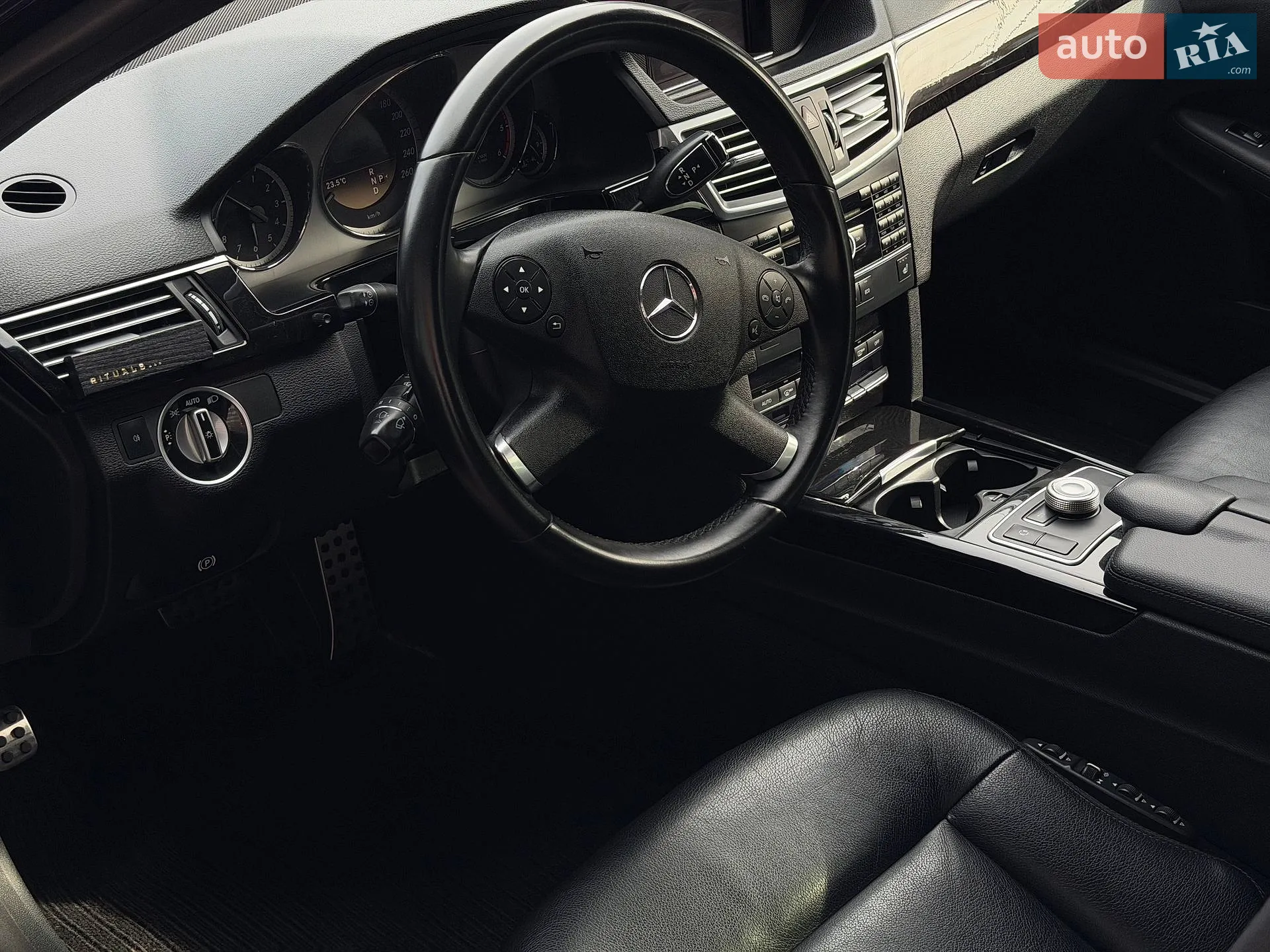 2012 Mercedes-Benz E-klasse - мініатюра 11