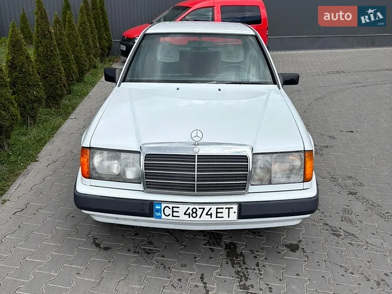 Mercedes-Benz E-Class 1987