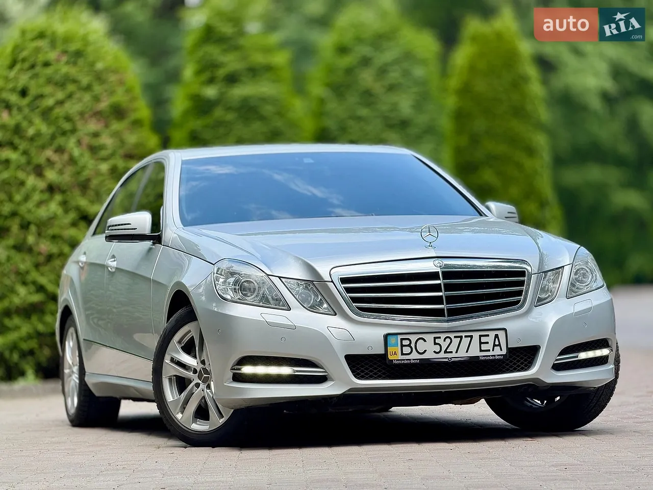 2011 Mercedes-Benz E-klasse - мініатюра 8