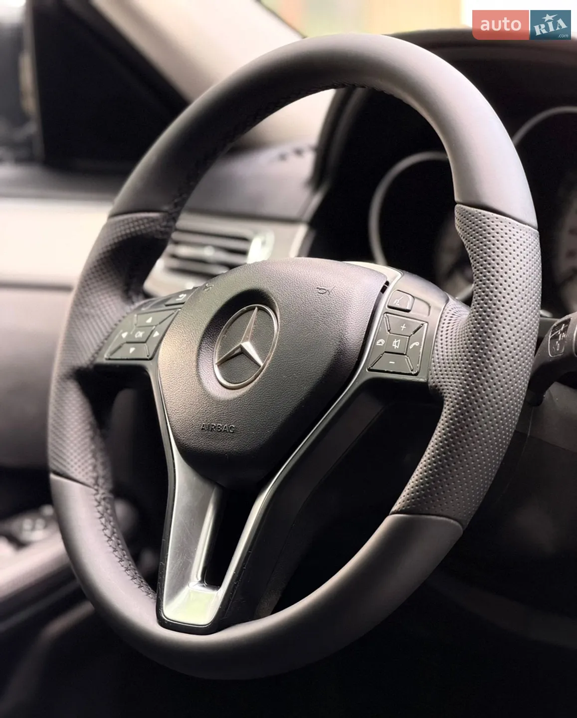 2014 Mercedes-Benz E-klasse - мініатюра 16