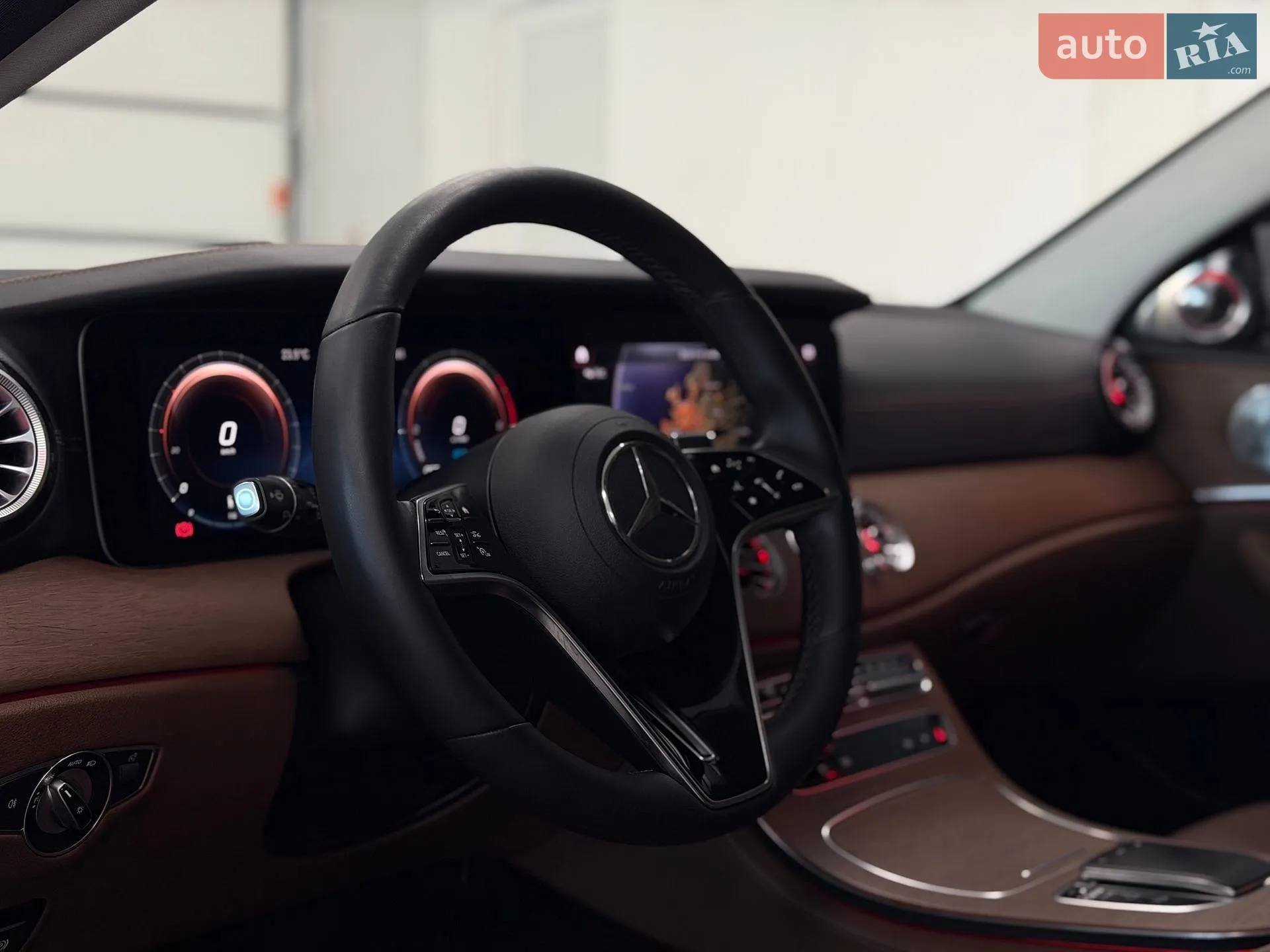 2022 Mercedes-Benz E-klasse - мініатюра 23