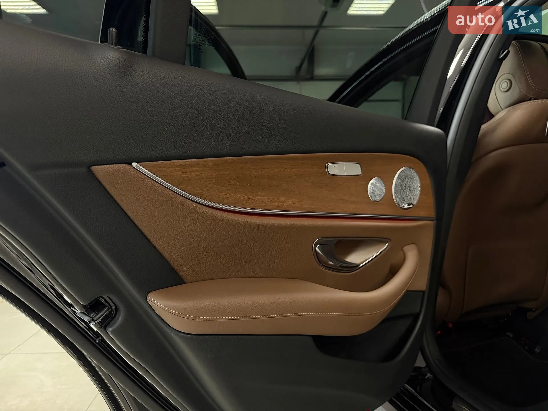2022 Mercedes-Benz E-klasse - мініатюра 40