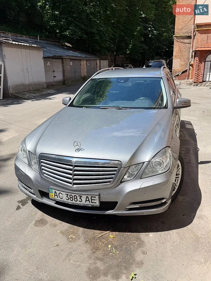 2010 Mercedes-Benz E-klasse - мініатюра 24