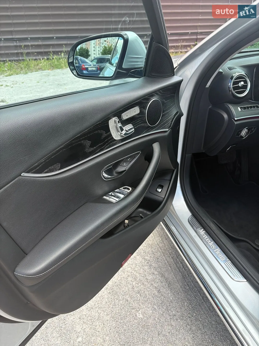 2016 Mercedes-Benz E-klasse - мініатюра 18