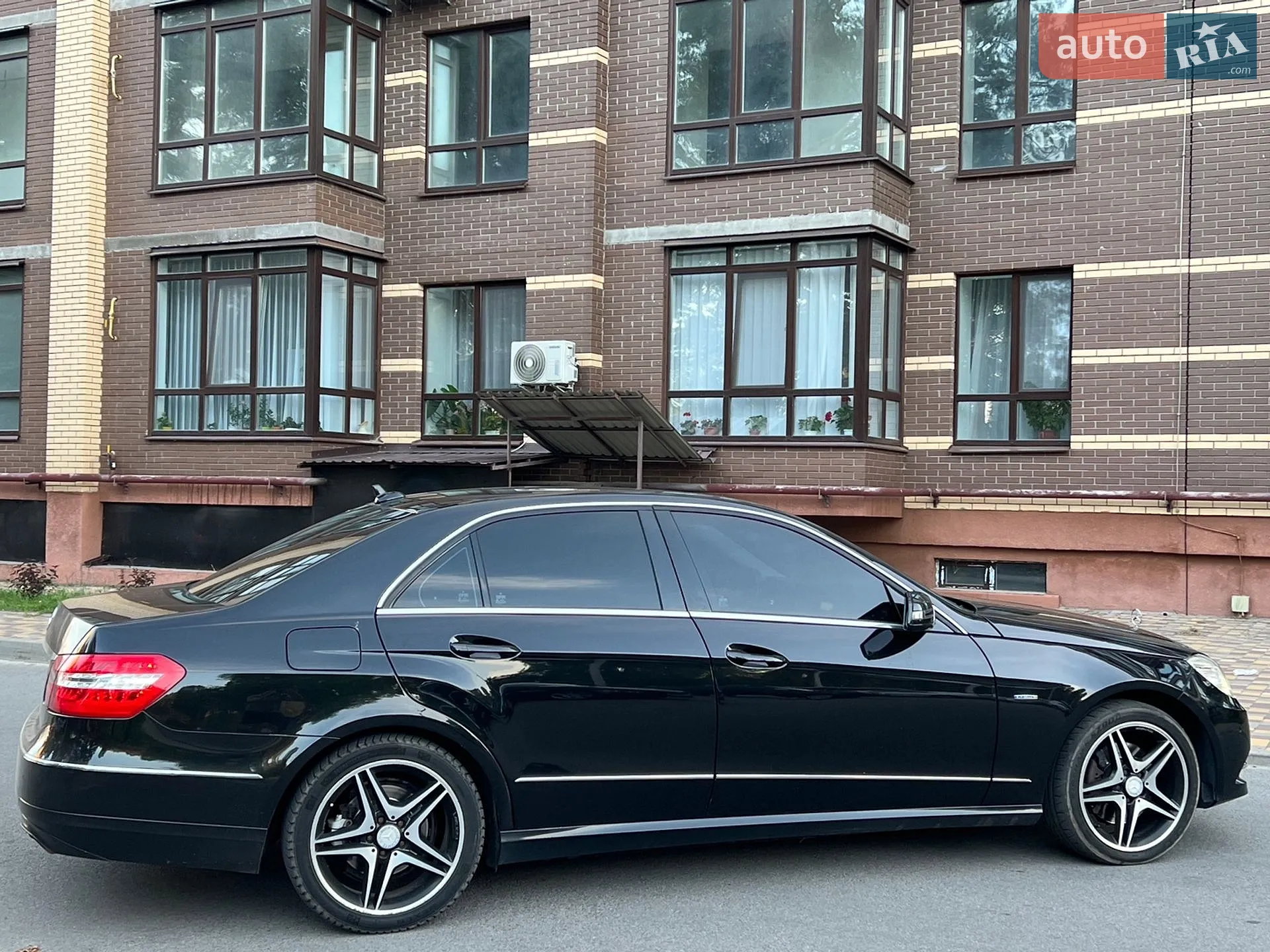 2012 Mercedes-Benz E-klasse - мініатюра 4