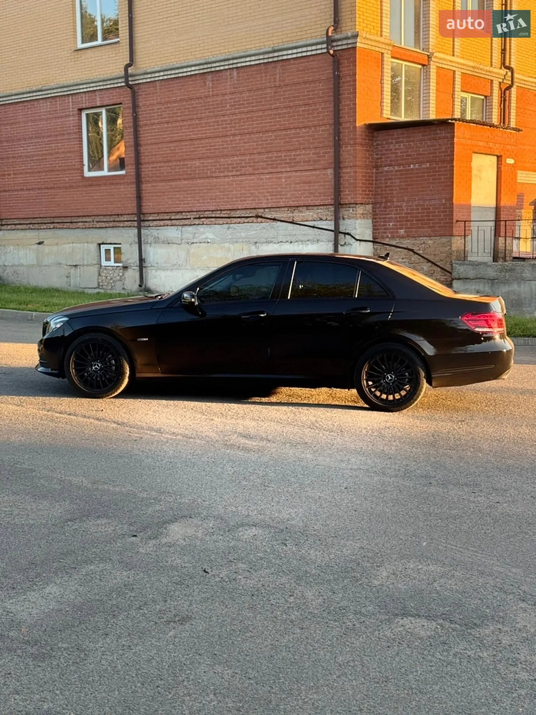 2011 Mercedes-Benz E-klasse - мініатюра 13