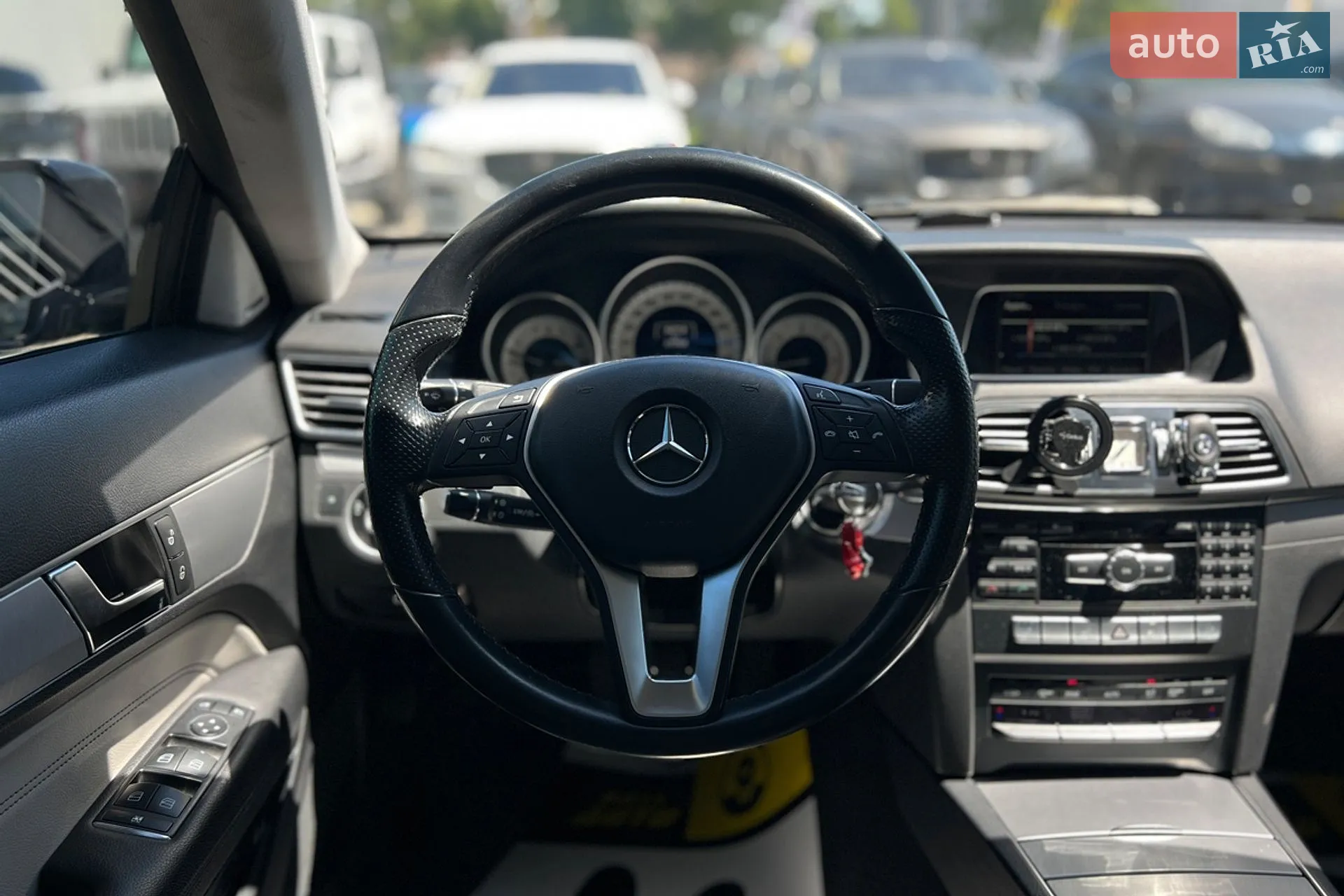 2013 Mercedes-Benz E-klasse - мініатюра 10