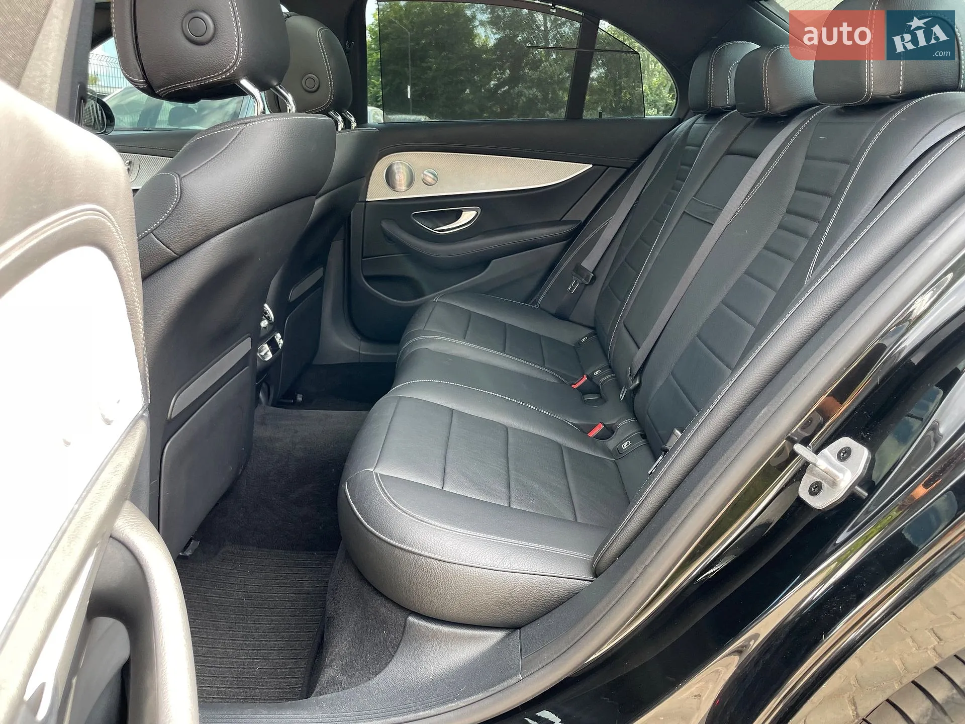 2020 Mercedes-Benz E-klasse - мініатюра 31