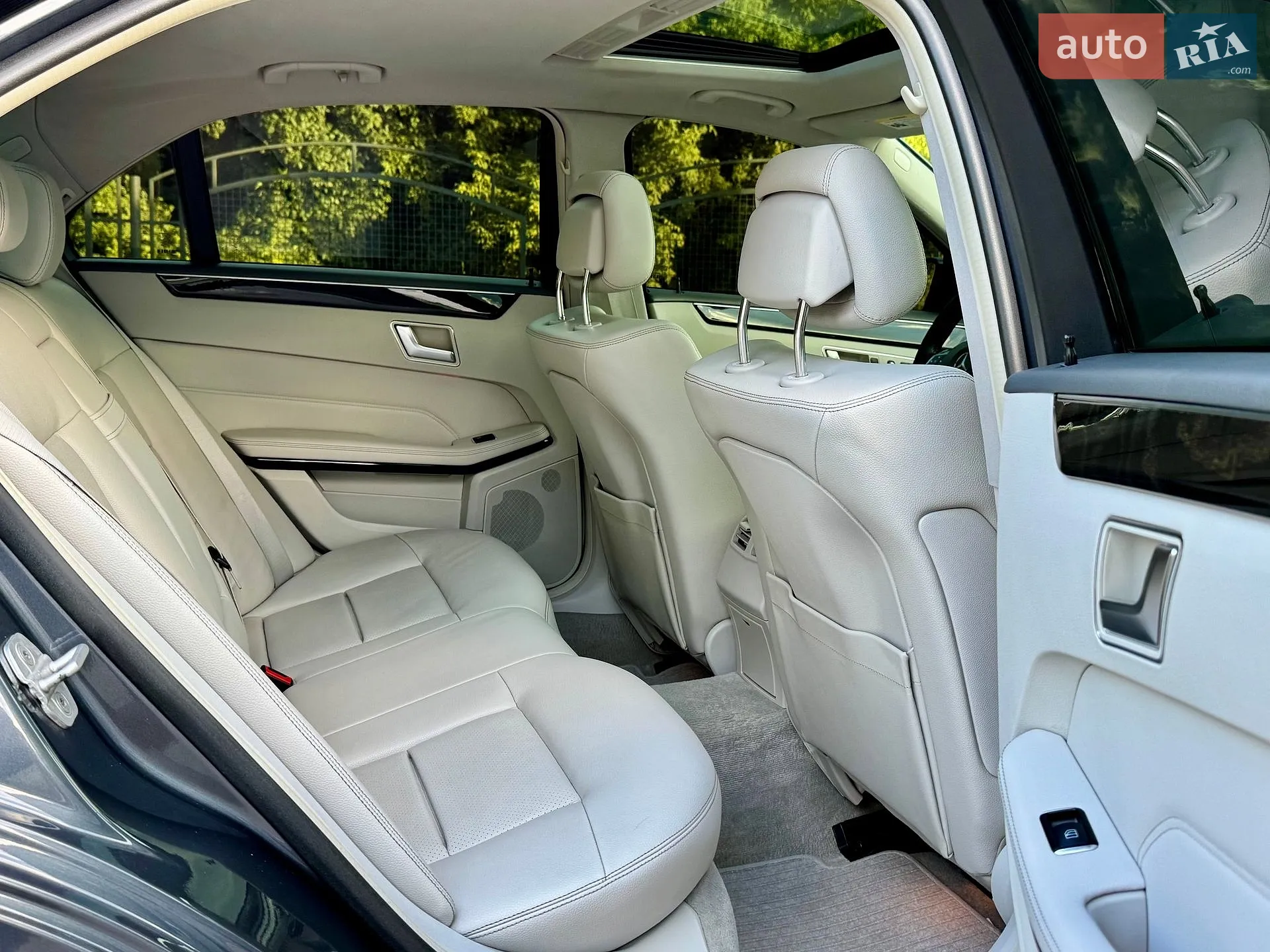 2014 Mercedes-Benz E-klasse - мініатюра 25