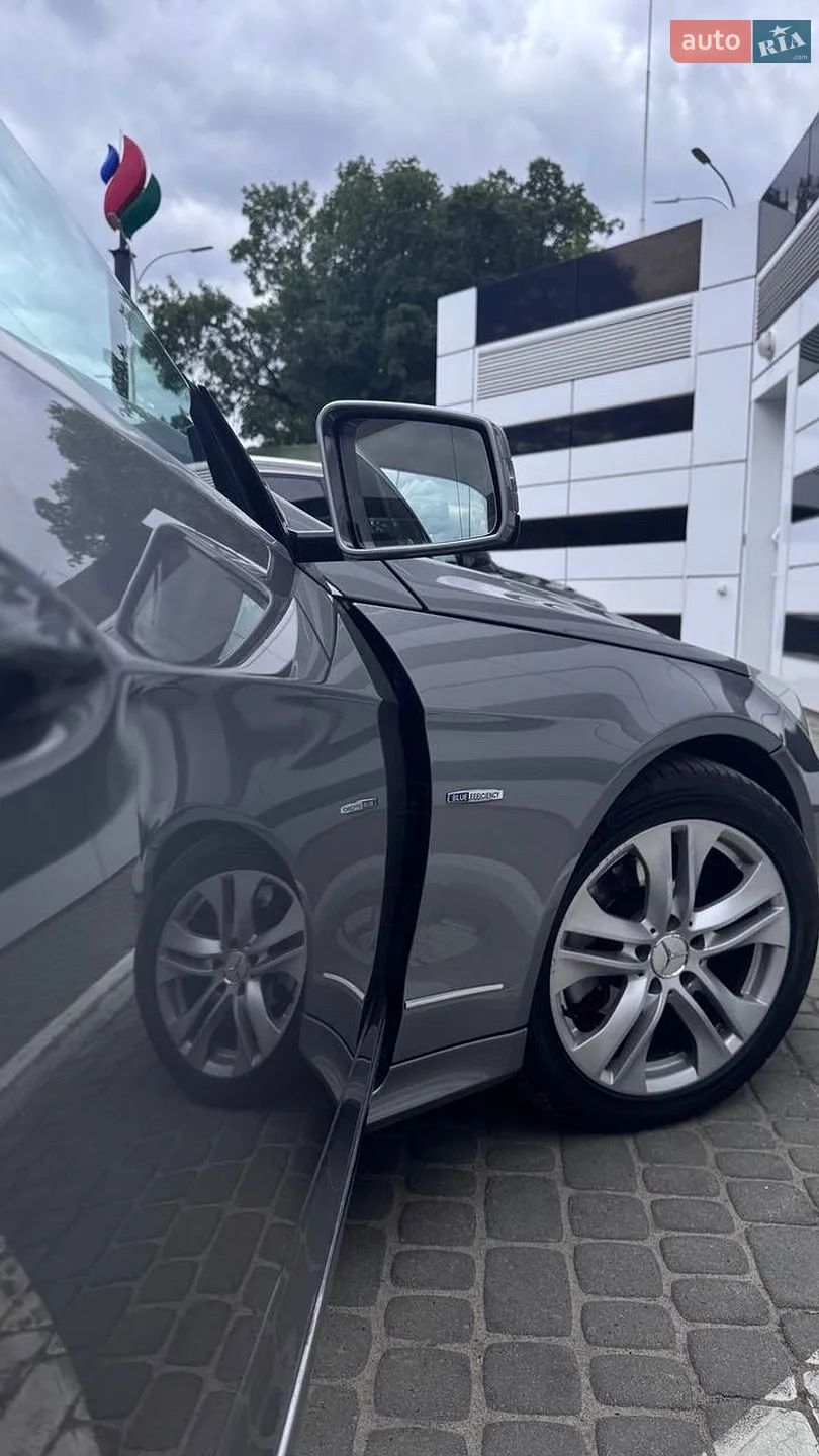 2010 Mercedes-Benz E-klasse - мініатюра 27