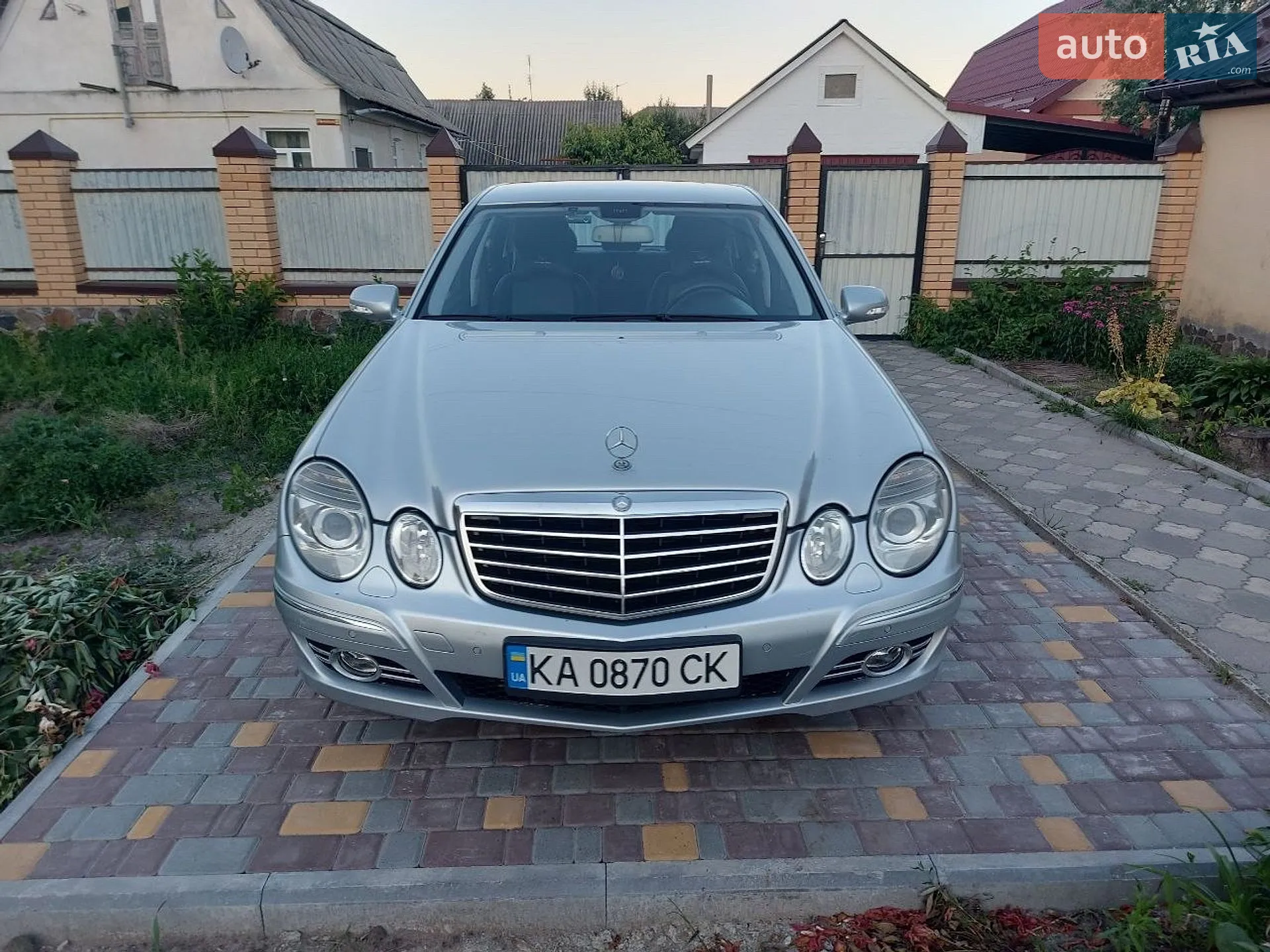 Mercedes-Benz E Class 2008 VIN WDB2110081B406088 фото оголошення 2 з 5