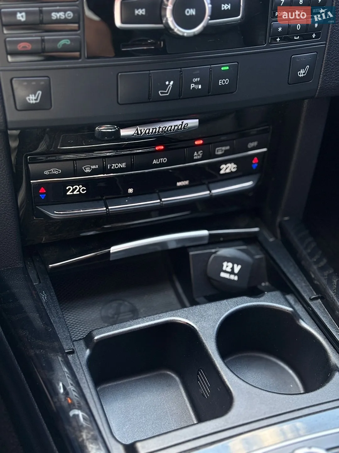 2012 Mercedes-Benz E-klasse - мініатюра 24