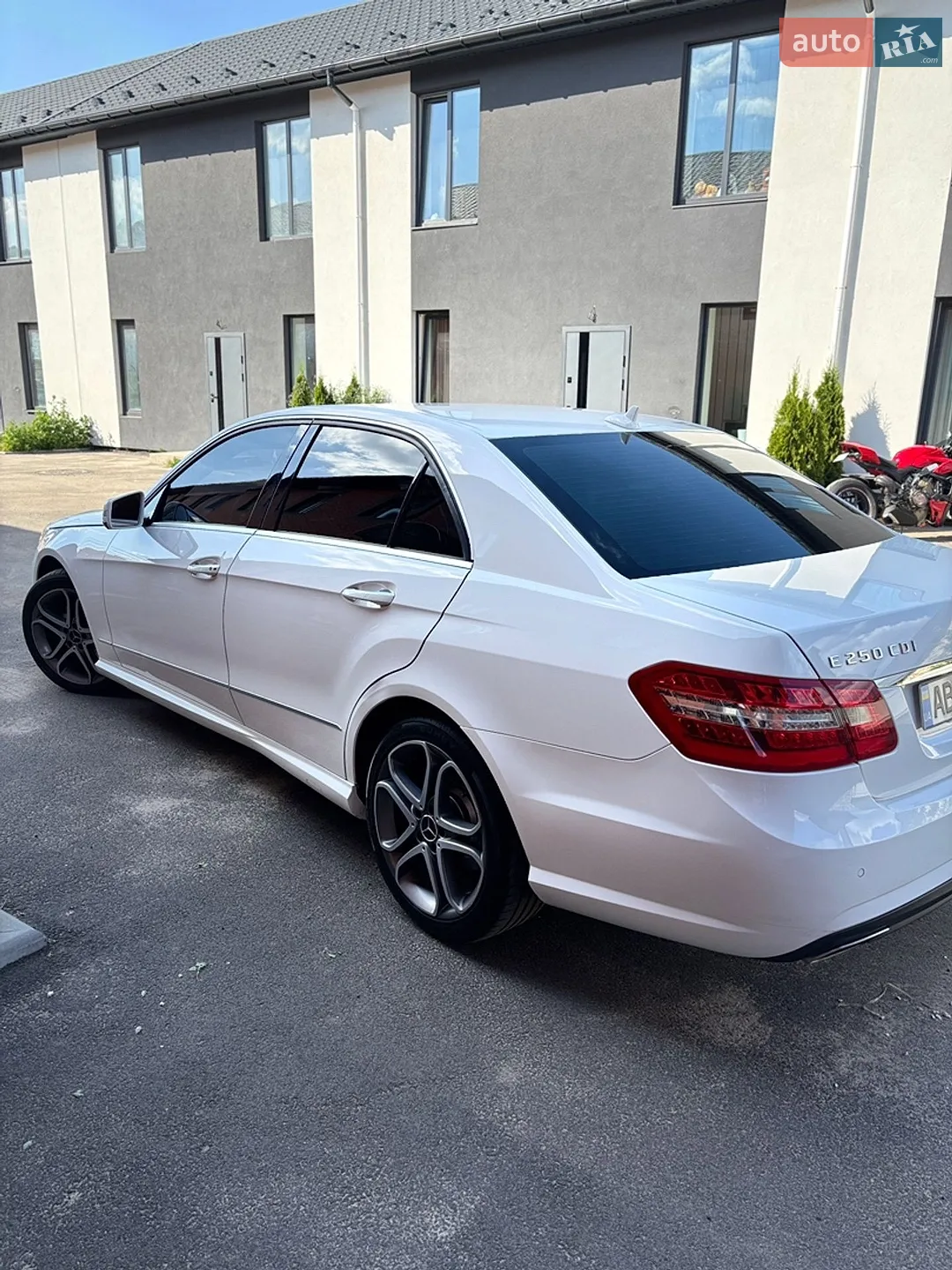 2012 Mercedes-Benz E-klasse - мініатюра 5