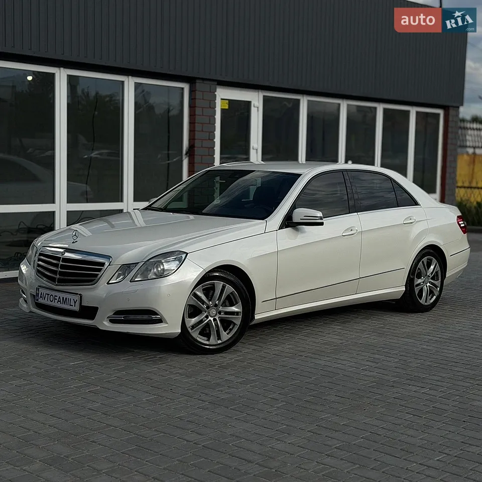 2010 Mercedes-Benz E-klasse - мініатюра 16